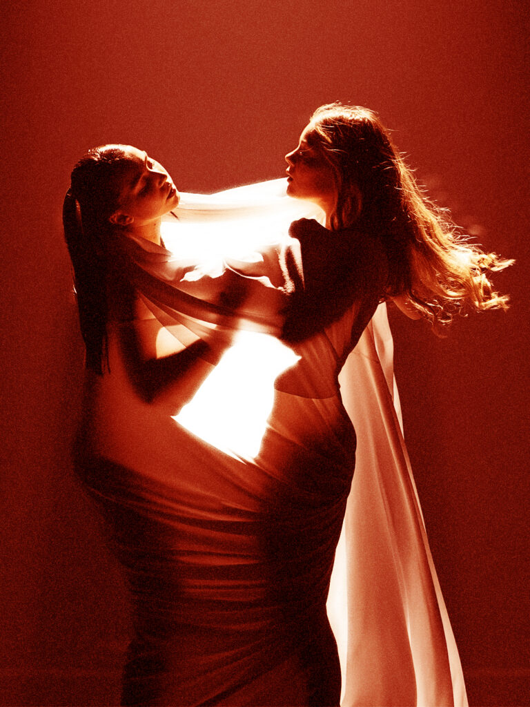 Extrait d'un spectacle du centre chorégraphique prima à calais