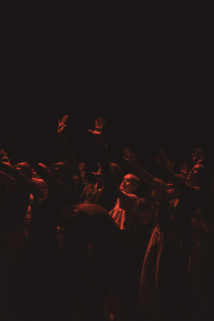 Image issue d'un spectacle de la compagnie prima à Calais